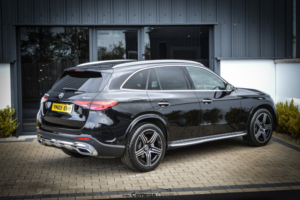 2023 Mercedes-Benz Glc 2.0 Glc300dh Mhev Amg Line (premium) G-Tronic+ 4matic Euro 6 (s/s) 5dr in Black — image 2