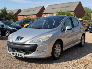 2008 Peugeot 308 1.6 Thp Se 5dr in Silver — image 3