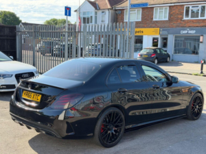 2016 Mercedes-Benz C Class 2.1 C220d Amg Line G-Tronic+ Euro 6 (s/s) 4dr in Black — image 2