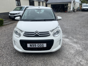 2014 Citroen C1 1.0 Vti Feel in White — image 3