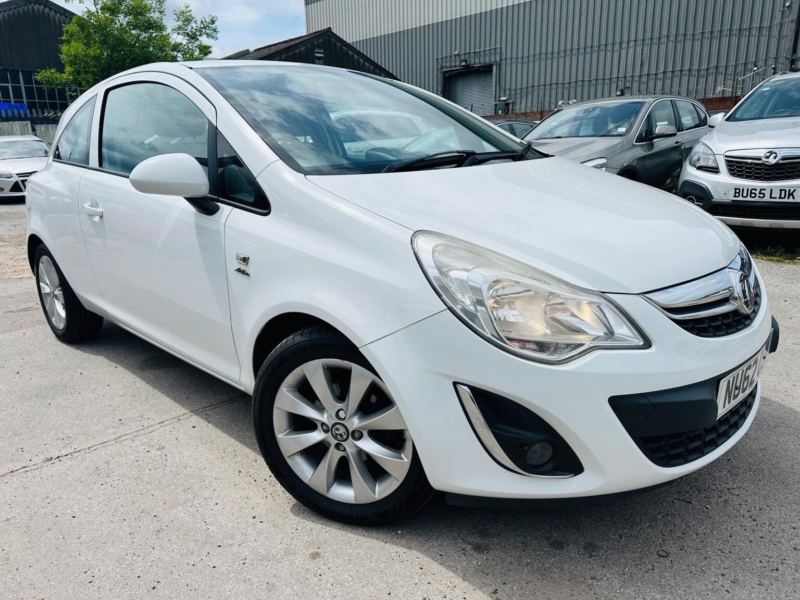 2012 Vauxhall Corsa 1.2 16v Active Easytronic Euro 5 3dr (a/c) in White — image 1