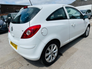 2012 Vauxhall Corsa 1.2 16v Active Easytronic Euro 5 3dr (a/c) in White — image 4