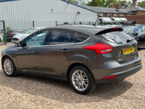 2017 Ford Focus 1.5 Tdci Zetec Edition Powershift Euro 6 (s/s) 5dr in Grey — image 4