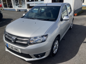 2016 Dacia Sandero 1.5 Laureate Dci 90 in Silver — image 6