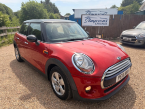 2015 MINI Hatch