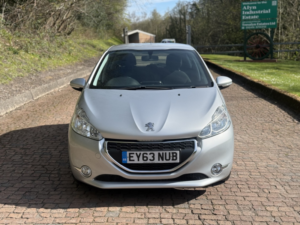 2013 Peugeot 208 1.2 Vti Active in Silver — image 5