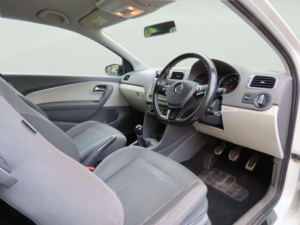 2015 Volkswagen Polo 1.0 Bluemotion Tech Se Design Euro 6 (s/s) 3dr in White — image 4