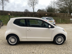 2012 Volkswagen Fox Fox 1.4 Urban in White — image 2