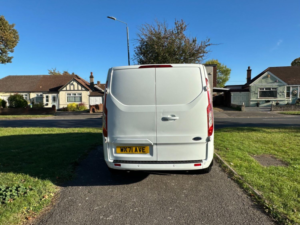 2021 Ford Transit 2.0 Transit Custom Limited Dciv 320 L1 2.0l Ecoblue 130ps Fwd 6 Speed Manual in White — image 5