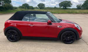 2017 MINI Convertible 1.5 Cooper Convertible Automatic in Red — image 4