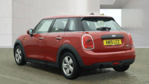 2015 MINI Hatch 1.2 One Euro 6 (s/s) 5dr in Red — image 5