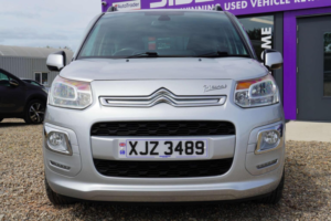 2015 Citroen C3 Picasso 1.6 Hdi Exclusive Euro 5 5dr in Silver — image 5