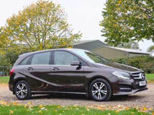 2016 Mercedes-Benz B Class 1.6 B180 Se (executive) 7g-Dct Euro 6 (s/s) 5dr in Bronze — image 3