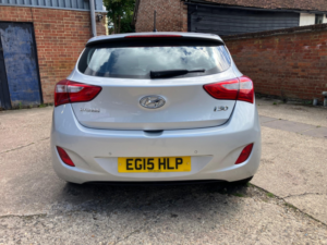 2015 Hyundai I30 1.4 Blue Drive Se in Silver — image 4