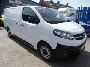 2022 Vauxhall Vivaro 1.5 Turbo D 2900 Dynamic L2 H1 Euro 6 (s/s) 6dr in White — image 3