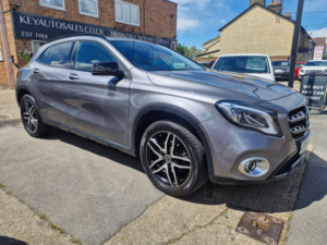 2018 Mercedes-Benz Gla 1.6 Gla180 Urban Edition SUV 5dr Petrol 7g-Dct Euro 6 (s/s) (122 Ps) in Grey — image 2