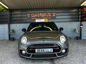 2016 MINI Clubman 2.0 Cooper S All4 Clubman in Silver — image 2
