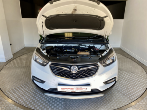 2018 Vauxhall Mokka X 1.4 I Turbo Ecotec Elite in White — image 5