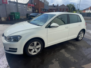 2017 Volkswagen Golf 2.0 Tdi Bluemotion Tech Match Edition DSG Euro 6 (s/s) 5dr in White — image 5