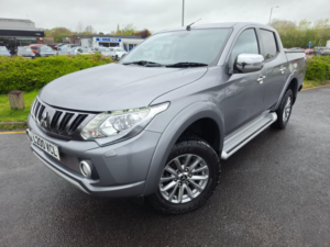 2019 Mitsubishi L200 2.4 Di-D Dc Barbarian 4WD Euro 6 4dr in Grey — image 4