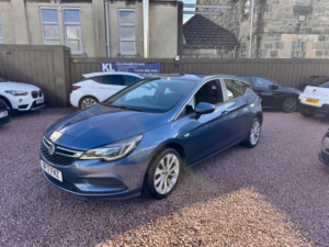 2017 Vauxhall Astra 1.0i Turbo Ecoflex Design Euro 6 (s/s) 5dr in Blue — image 5