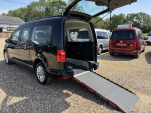 2018 Volkswagen Caddy Maxi Wheelchair Accessible Vehicle Wav 2.0 Tdi C20 Maxi in Black — image 6