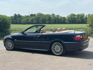 2002 BMW 3 Series 2.5 325ci 325 Sport Auto 2dr in Blue — image 5