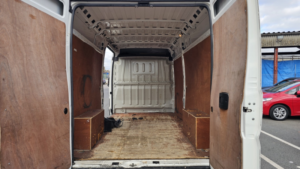 2020 Citroen Relay 2.2 Bluehdi 35 Enterprise in White — image 6