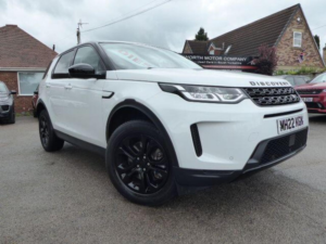 2022 Land Rover Discovery Sport 2.0 D165 Euro 6 (s/s) 5dr in White — image 2