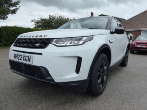 2022 Land Rover Discovery Sport 2.0 D165 Euro 6 (s/s) 5dr in White — image 6