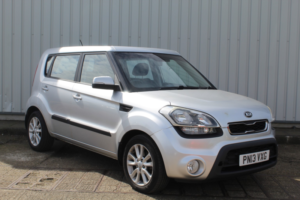 2013 Kia Soul 1.6 Crdi 2 in Silver — image 2