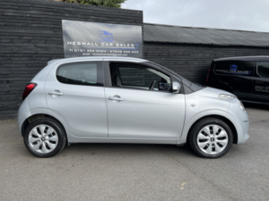 2015 Citroen C1 1.0 Vti Feel in Grey — image 2