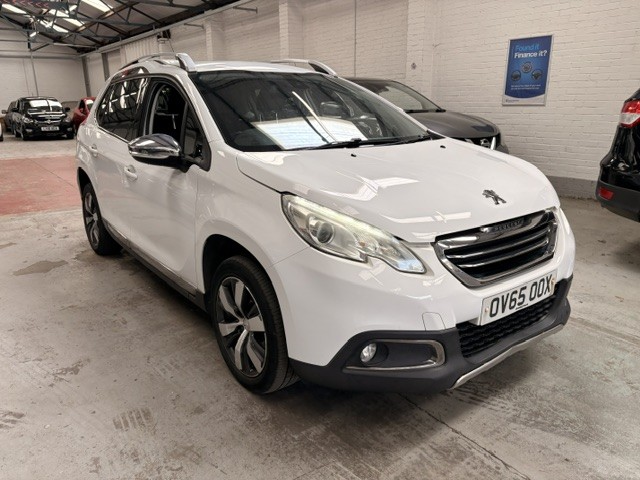 2015 Peugeot 2008 1.6 Bluehdi Allure in White — image 1