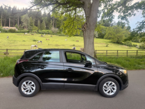 2018 Vauxhall Crossland X 1.2 Se SUV 5dr Petrol Manual Euro 6 (83 Ps) in Black — image 2