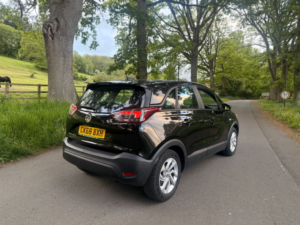 2018 Vauxhall Crossland X 1.2 Se SUV 5dr Petrol Manual Euro 6 (83 Ps) in Black — image 3