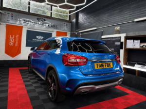 2016 Mercedes-Benz Gla 2.1 Gla200d Amg Line 7g-Dct Euro 6 (s/s) 5dr in Blue — image 4