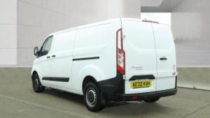 2022 Ford Transit Custom 2.0 300 Ecoblue Leader Panel Van 5dr Diesel Manual L2 H1 Euro 6 105 Ps in White — image 4