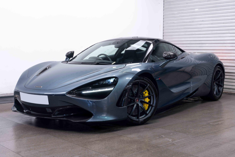2018 Mclaren 720s 4.0t V8 Ssg Euro 6 (s/s) 2dr in Blue — image 1