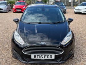 2016 Ford Fiesta 1.0t Ecoboost Titanium Euro 6 (s/s) 3dr in Black — image 6
