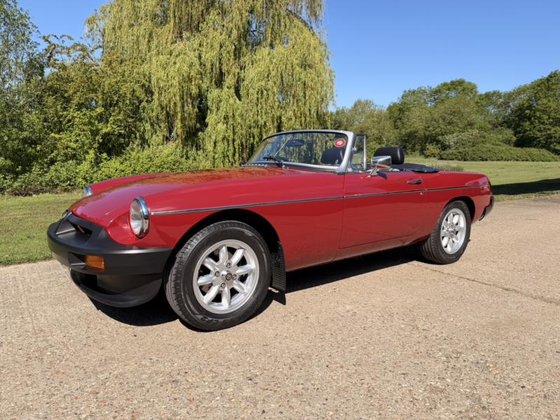1977 MG Mgb 1.8 Roadster in Red — image 1
