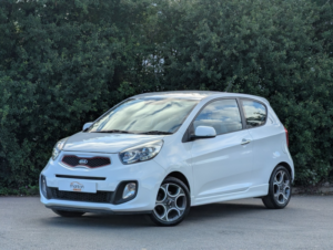 2013 Kia Picanto 1.3 White in White — image 3