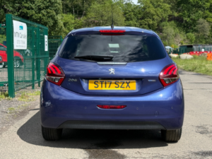 2017 Peugeot 208 1.2 Puretech Allure Hatchback 3dr Petrol Manual Euro 6 (82 Ps) in Blue — image 6