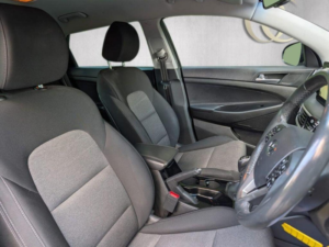 2018 Hyundai Tucson 1.6 Gdi Se Nav Euro 6 (s/s) 5dr in Black — image 3