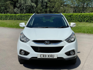 2011 Hyundai Ix35 1.7 Crdi Premium Euro 5 (s/s) 5dr in White — image 2