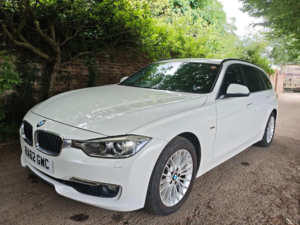 2013 BMW 3 Series 2.0 320i Luxury Touring Auto Euro 6 (s/s) 5dr in Other — image 4