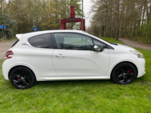 2013 Peugeot 208
