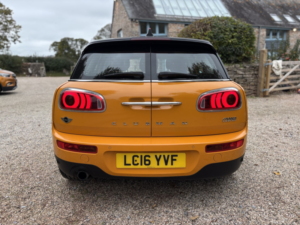 2016 MINI Clubman 6dr 1.5 Cooper in Orange — image 4