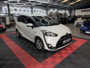 2017 Toyota Sienta