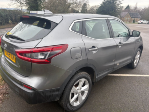 2019 Nissan Qashqai 1.3 Dig-T Acenta Premium in Grey — image 2