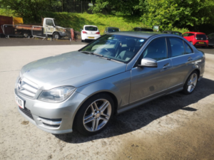 2013 Mercedes-Benz C Class 2.1 C220 Cdi Amg Sport in Silver — image 2